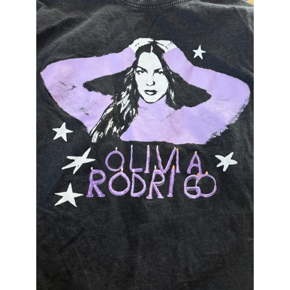 Zara Olivia‎ Rodriguez graphic t-shirt